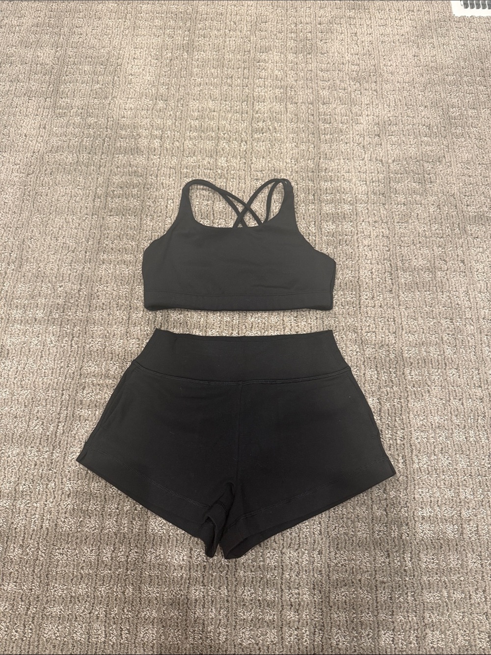 Athleta Black Crisscross Strappy Sports Bra and shorts
